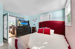 660 NE 59th Ct, Oakland Park, FL 33334 - Photo 10