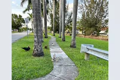 10604 NW 87th Ct #10604, Hialeah Gardens, FL 33018 - Photo 20