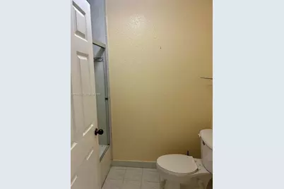 10604 NW 87th Ct #10604, Hialeah Gardens, FL 33018 - Photo 14