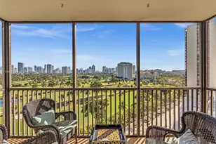 20379 W Country Club Dr, Aventura, FL 33180 - Photo 14