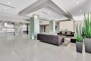 20379 W Country Club Dr, Aventura, FL 33180 - Photo 32