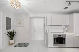 501 NE 31st St, Miami, FL 33137 - Photo 2