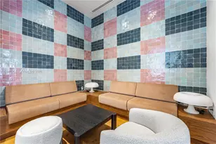 11 NE 6th St, Miami, FL 33132 - Photo 28