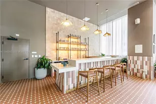 11 NE 6th St, Miami, FL 33132 - Photo 18