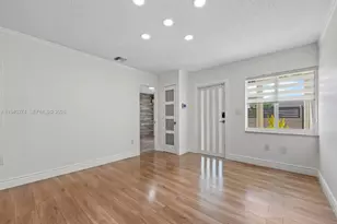 5565 NW 193rd Ln, Miami Gardens, FL 33055 - Photo 10