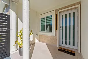 5565 NW 193rd Ln, Miami Gardens, FL 33055 - Photo 8