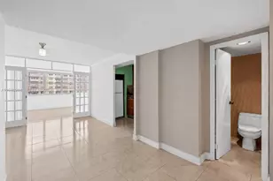 250 174th St, Sunny Isles Beach, FL 33160 - Photo 2