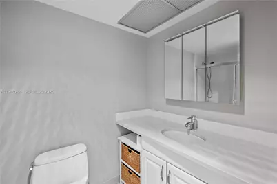 250 174th St #1510, Sunny Isles Beach, FL 33160 - Photo 8