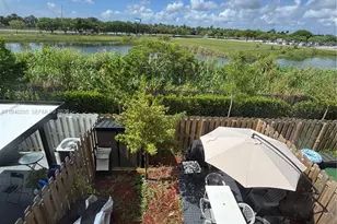 466 NE 12th St, Florida City, FL 33034 - Photo 32