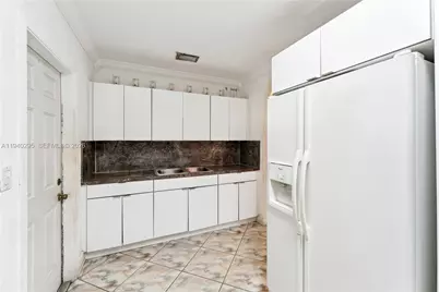 3150 NW 90th St, Miami, FL 33147 - Photo 8