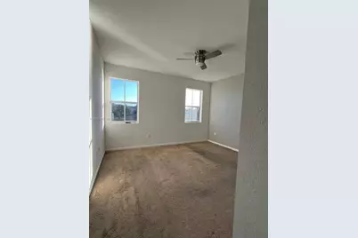 2432 SE 15th St, Homestead, FL 33035 - Photo 14