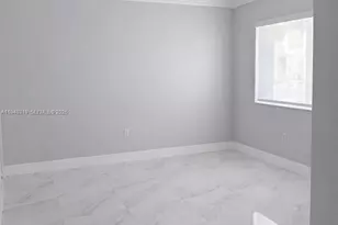 14042 SW 178th St, Miami, FL 33177 - Photo 4