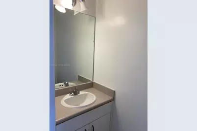 701 Brickell Key Blvd #LPH-01, Miami, FL 33131 - Photo 12