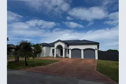 13205 SW 218th Ter, Miami, FL 33170 - Photo 2