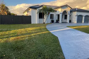 13205 SW 218th Terrace, Miami, FL 33170 - Photo 4