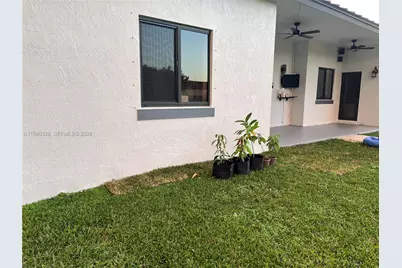 13205 SW 218th Ter, Miami, FL 33170 - Photo 8