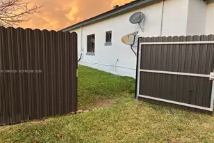 13205 SW 218th Terrace, Miami, FL 33170 - Photo 16