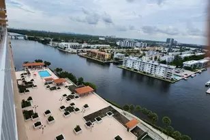 290 174th St, Sunny Isles Beach, FL 33160 - Photo 10