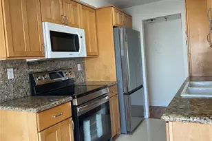 290 174th St, Sunny Isles Beach, FL 33160 - Photo 4