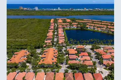 1450 Weeping Willow Way, Hollywood, FL 33019 - Photo 24