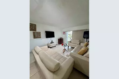 8005 Lake Dr #308, Doral, FL 33166 - Photo 2