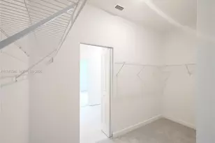 400 SE Crossoak Ln, Port Saint Lucie, FL 34984 - Photo 22