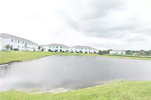 400 SE Crossoak Ln, Port Saint Lucie, FL 34984 - Photo 28