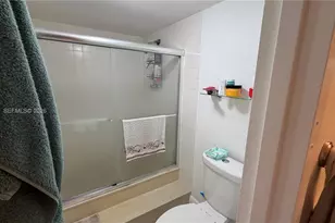 16565 NE 26th Ave, North Miami Beach, FL 33160 - Photo 28