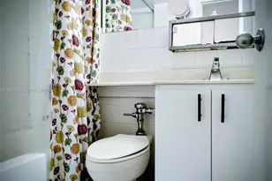 1500 Bay Rd, Miami Beach, FL 33139 - Photo 16