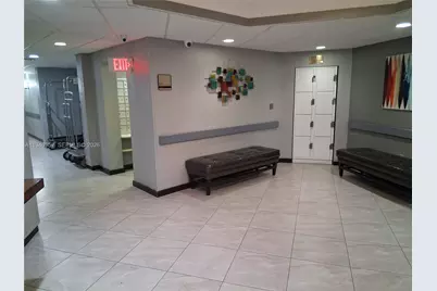 1400 Saint Charles Pl #524, Pembroke Pines, FL 33026 - Photo 6