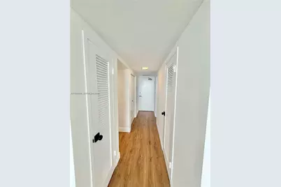 1000 West Ave #520, Miami Beach, FL 33139 - Photo 6