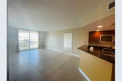 201 Golden Isles Dr #510, Hallandale Beach, FL 33009 - Photo 4