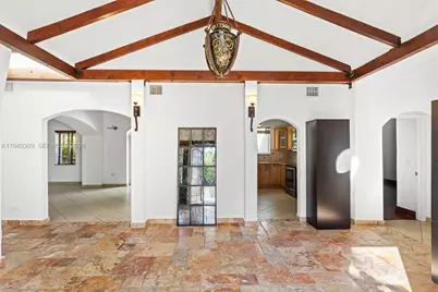 7975 Sunset Dr, Miami, FL 33143 - Photo 4