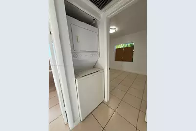 6545 W 27th Ct #11-47, Hialeah, FL 33016 - Photo 16