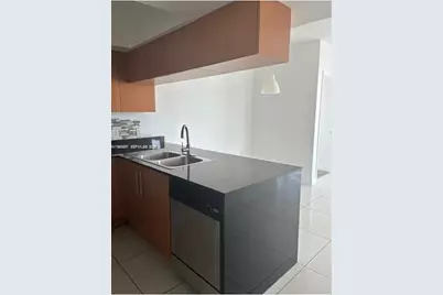 1750 N Bayshore Dr #1714, Miami, FL 33132 - Photo 6