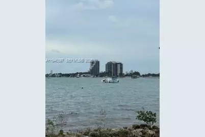 1750 N Bayshore Dr #1714, Miami, FL 33132 - Photo 10