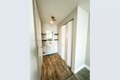 690 SW 1st Ct #1511, Miami, FL 33130 - Photo 16
