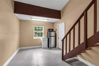 2145 SW 26th St, Miami, FL 33133 - Photo 16