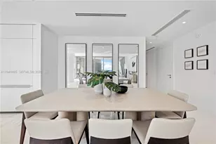 300 Biscayne Blvd Way, Miami, FL 33131 - Photo 8