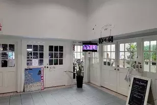 5401 Collins Ave, Miami Beach, FL 33140 - Photo 32