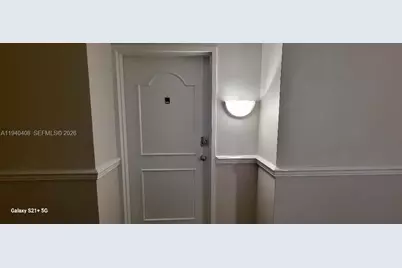 5401 Collins Ave #214, Miami Beach, FL 33140 - Photo 10