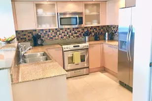 16699 Collins Ave, Sunny Isles Beach, FL 33160 - Photo 4