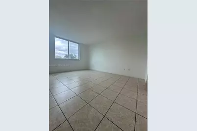 919 Hillcrest Dr #303, Hollywood, FL 33021 - Photo 10