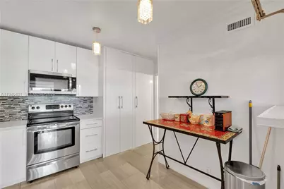 900 Bay Dr #125, Miami Beach, FL 33141 - Photo 10