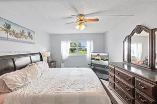 1020 Country Club Dr, Margate, FL 33063 - Photo 16