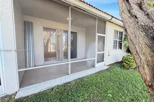 2650 E Aragon Blvd, Sunrise, FL 33313 - Photo 18