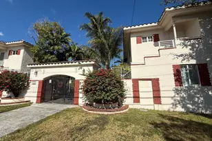 1207 Marseille Dr, Miami Beach, FL 33141 - Photo 8