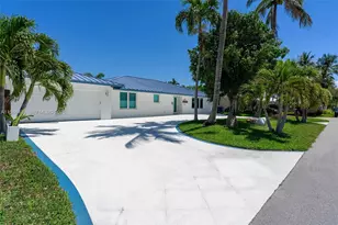 2711 NE 57th Ct, Fort Lauderdale, FL 33308 - Photo 20