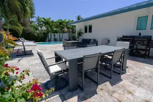 2711 NE 57th Ct, Fort Lauderdale, FL 33308 - Photo 18