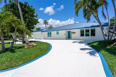 2711 NE 57th Ct, Fort Lauderdale, FL 33308 - Photo 1